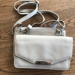 Cross over bag